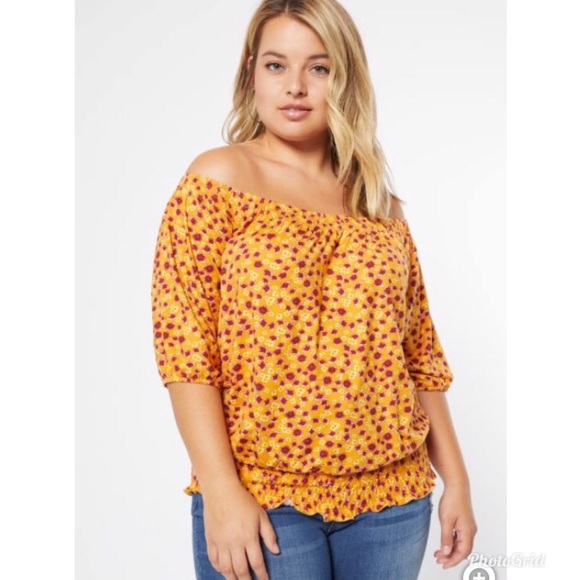 Tops - Bogo 1/2 off!  Floral Print Soft Smocked Top